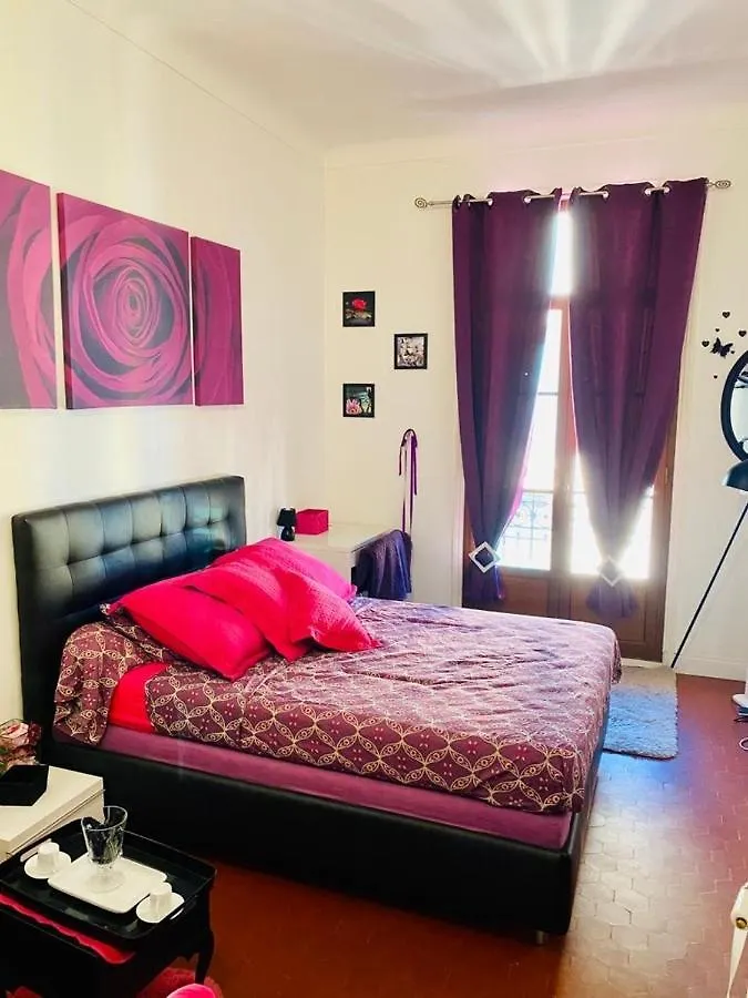 Appartement Hyper Centre Ville Menton 0*,  France