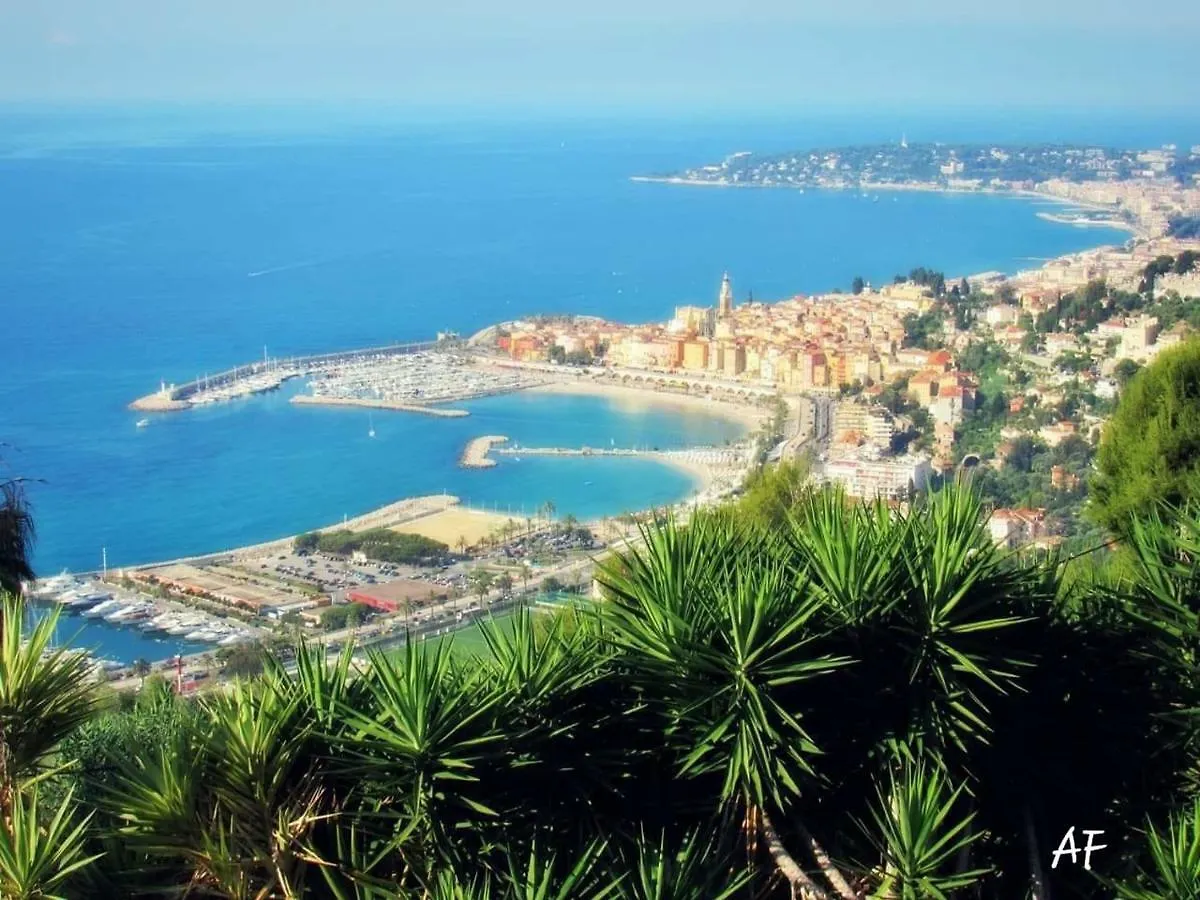 Appartement Hyper Centre Ville Menton Apartment